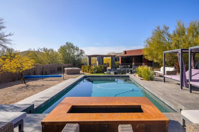 Lone Mountain Casita home