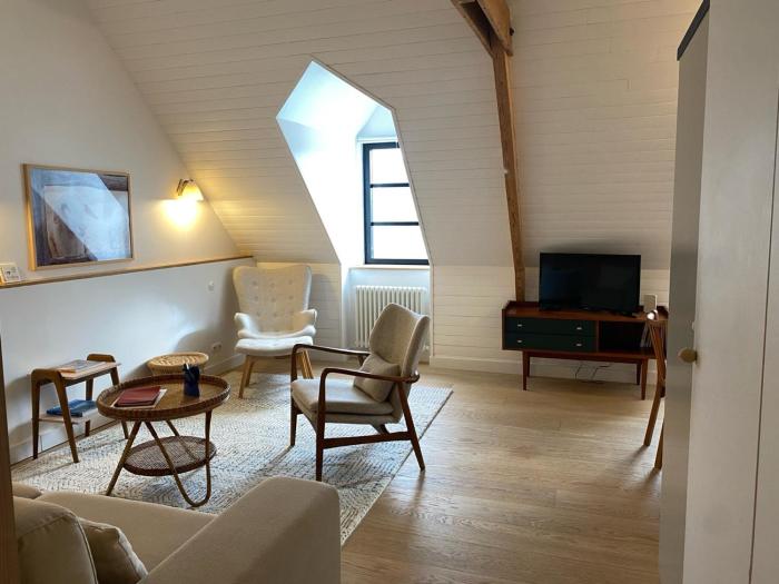 Studio élégant à Sauzon, port et village - FR-1-418-185