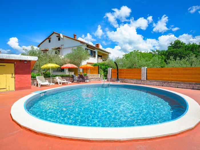 Apartment Pina by Interhome