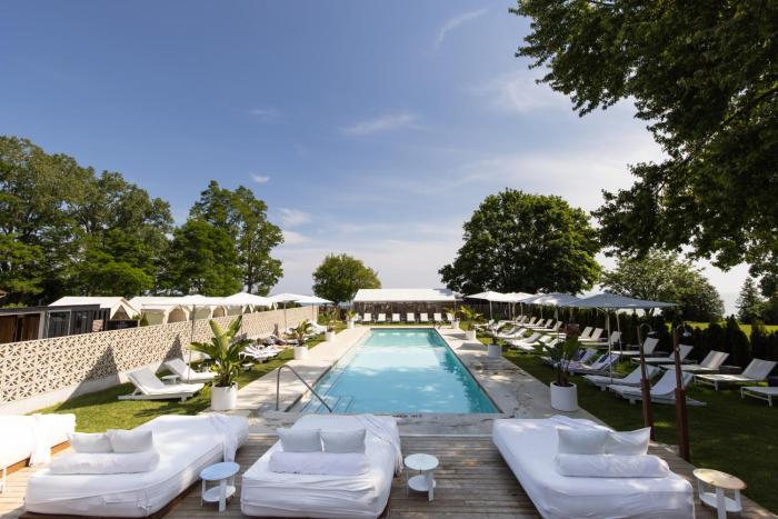 The Lakeside Prince Edward County