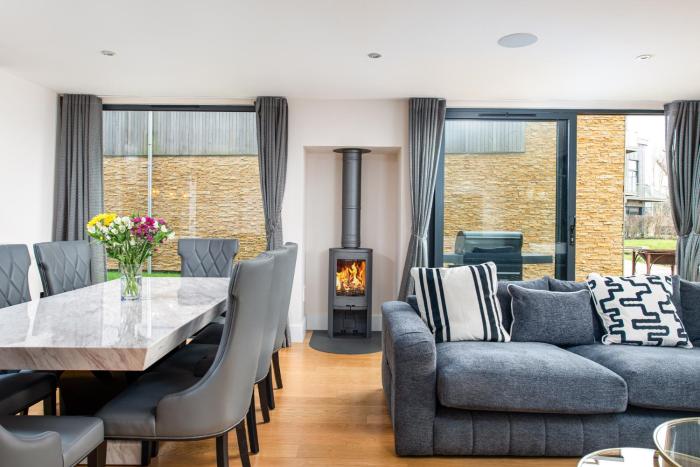 Minety Lake 25 ML25 Lower Mill Estate Cotswolds