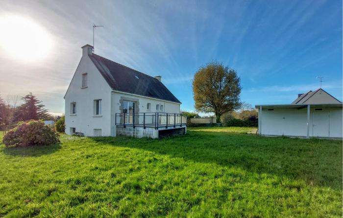 3 Bedroom Beautiful Home In Arzal