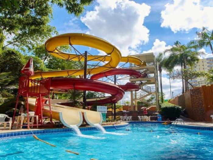 cobertura GOLDEN DOLPHIN - CALDAS HOSPEDAGEM