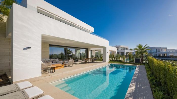 Private Luxury Villa in Marbella with Mountain and Sea Views