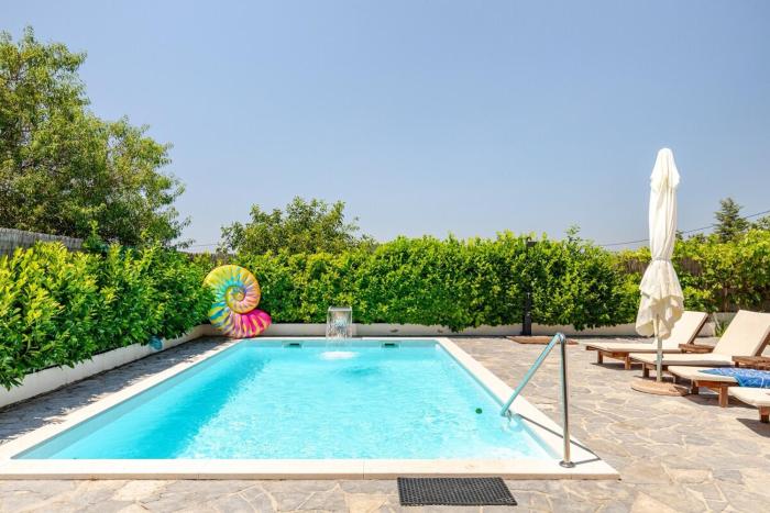 Countryside House Dugobabe