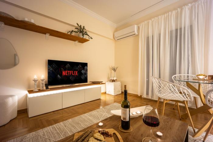 Cozy Apartment - Best Location in Athens