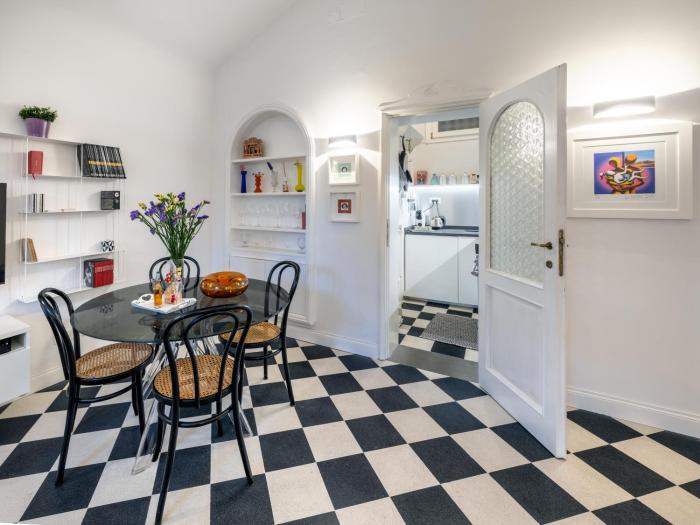 Santa Croce View Cool & Air Condizioned Private Entrance Apartment