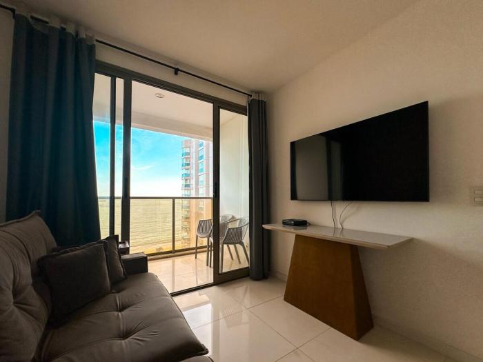 Entire apartment front Mar