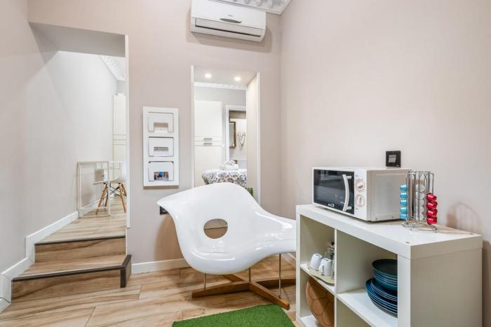 Modern studio near Gran Vía and key places - Reloj I