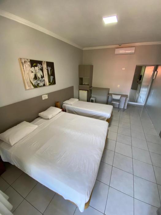 Flat Incrível Amarilis dentro da Riviera São Lourenço - Estúdio exclusivo, enxoval, wifi e serviço de praia