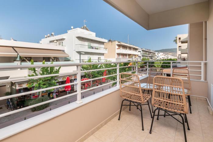 Beachfront Haven, 3 min to BEACH - Gaia 2