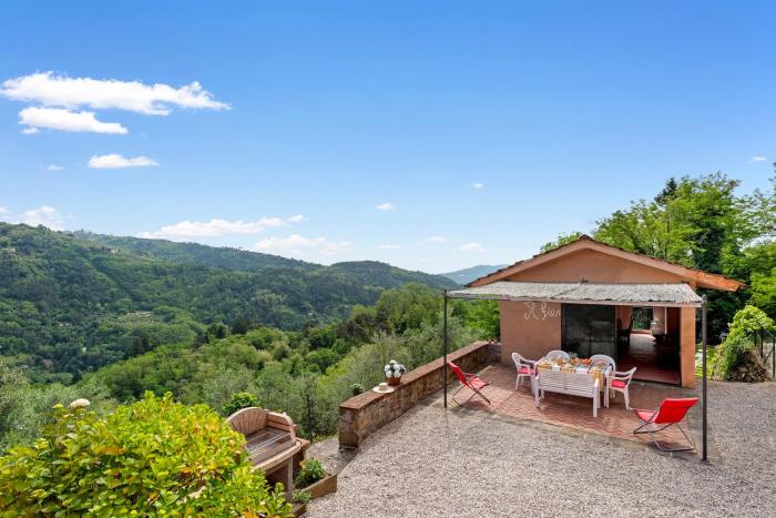 Villa Ortensie Garden with amazing view - Happy Rentals