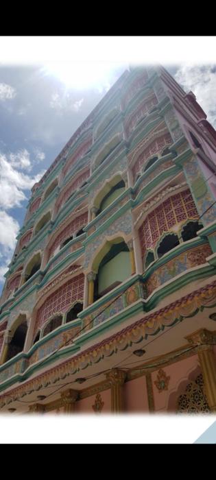 shikarys palace near charminar