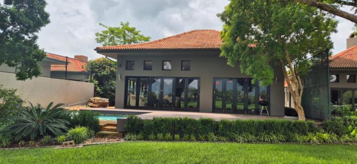 Luxury oasis retreat