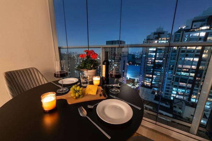 BC8 - Novo Bhaus Bela Cintra - Shopping Frei Caneca - Bela Vista - Vaga de Garagem - Metrô - 50m2 - Vista Incrível - 18o andar