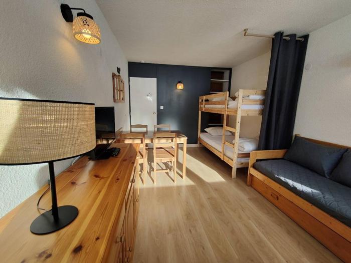 Studio 4 pers à La Plagne, près des pistes - FR-1-351-257