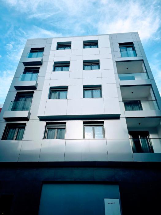 VV Almansa Canteras I "by henrypole home"