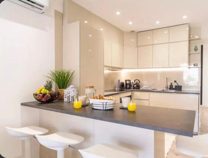 Appartement luxueux 110m collé au prestigieux hôtel le MARTINEZ