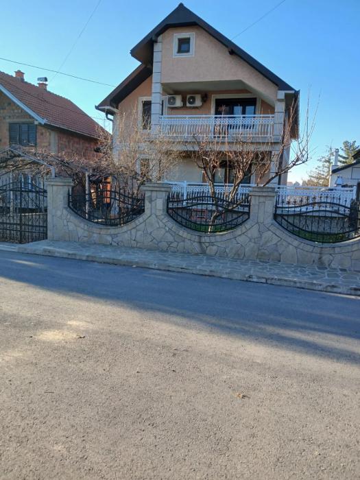 SD Apartmani Stan Na Dan
