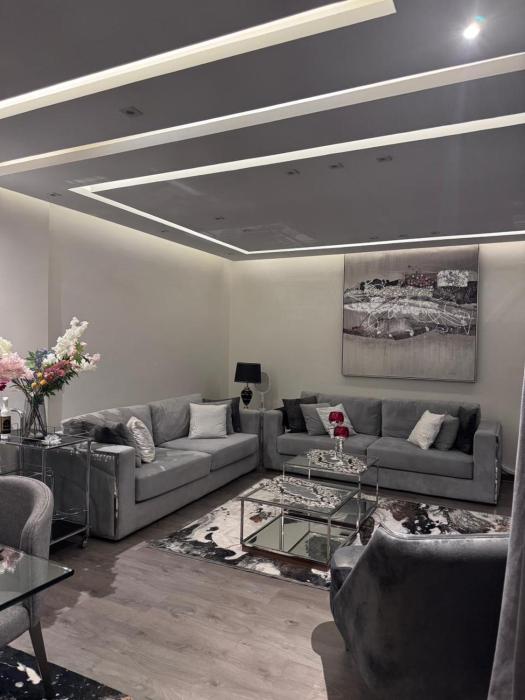 Apartment in Dreamland