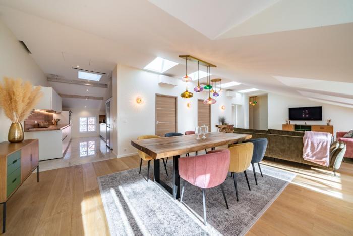 4 pièces sur la rue dAntibes - Rénové et climatisé