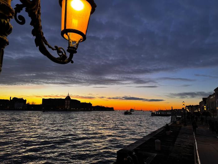 Zattere by Bealux Srl