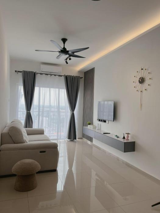 198 Guesthouse DAman Residence Facing view Telekom Tower Aman Central
