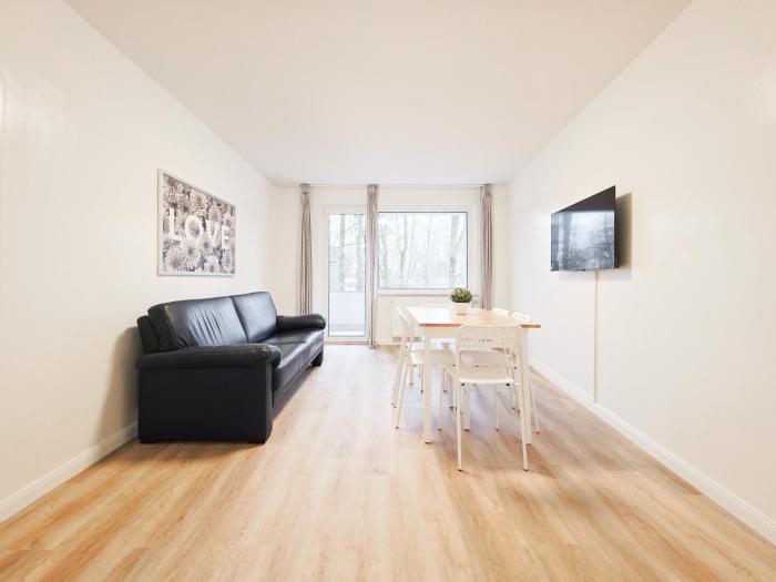 Tolstov Apartments - Monteurwohnung - 2 Schlafzimmer - Wohnzimmer - Küche - Balkon - Waschmaschine