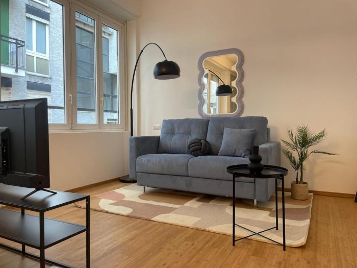 Eleganza Milanese Near Duomo & Metro