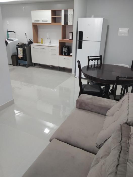 Apartamento completo , bem localizado