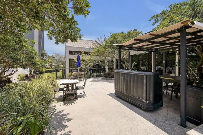 6165 CARRIER DR #1212 ORLANDO 1BED