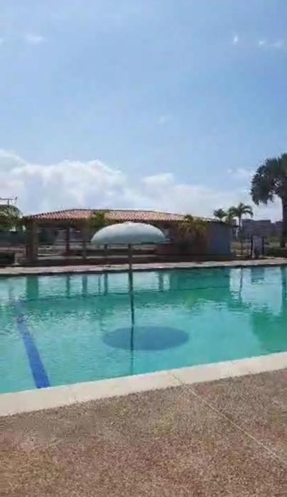 Lecherias marina del rey linda