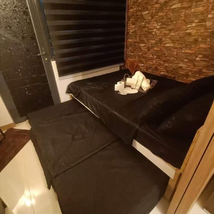 1BR Red residences Makati