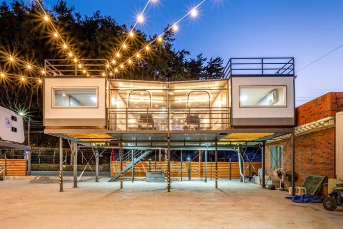 Busan Zio club caravan park