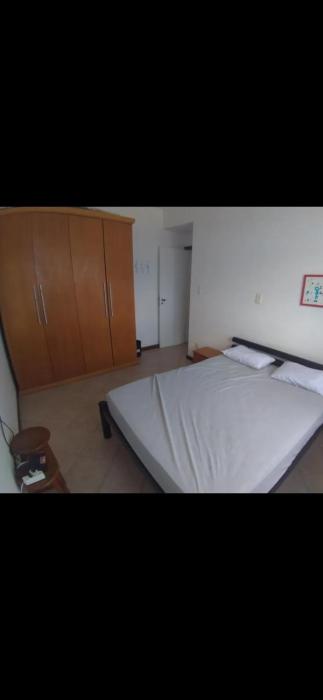 2 quartos, próximo circuitos