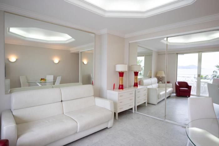 One bedroom apartment with beautiful sea view