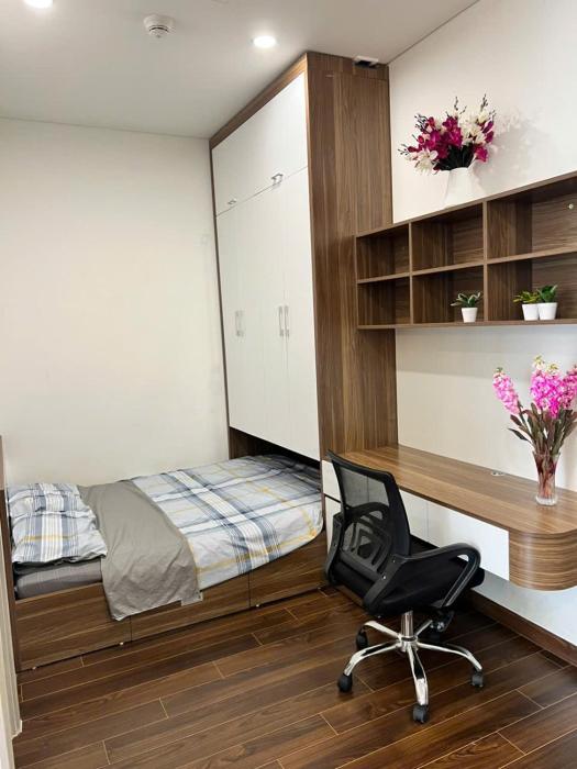 BEN HOMESTAY - Masteri B Vinsmart, căn hộ view hồ và thành phố thoáng