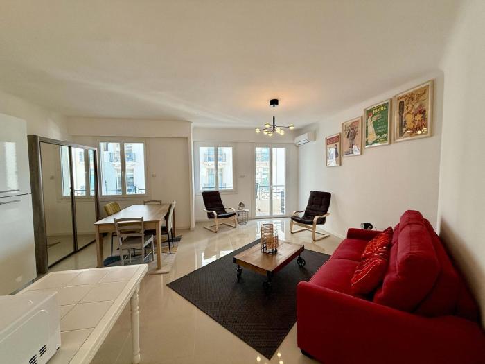 C083 Croisette - 1 chambre - Vue Epoustouflante