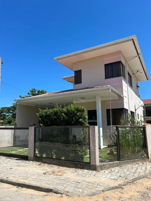 casa aconchegante e espaçosa