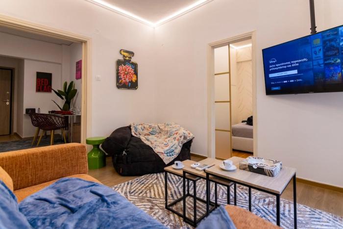Prime and Cosy 1bedroom Hop to Acropolis