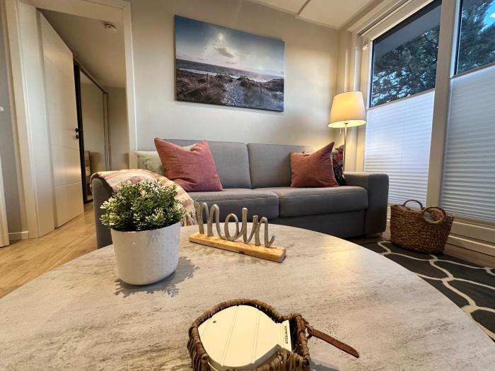 Sky & Sand Homes Madita I Helle Wohnung an der Familienlagune mit Balkon