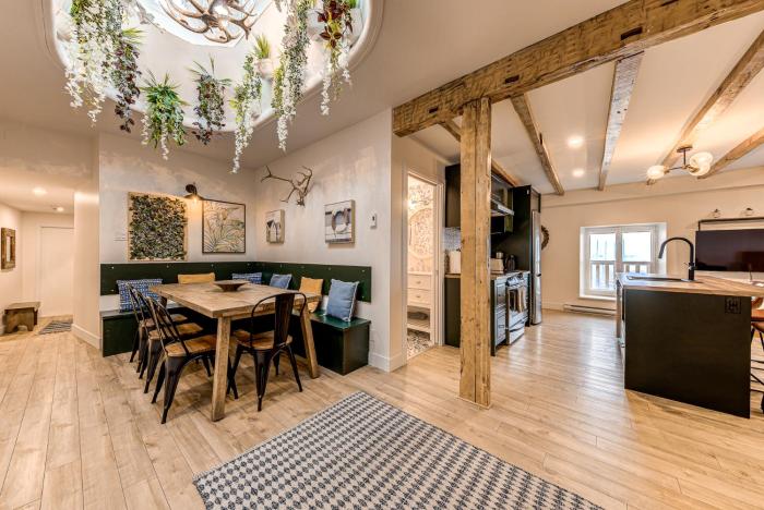 North House - Spectacular 3 Bedroom Old Quebec Penthouse