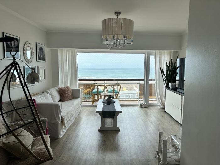 Hermoso departamento frente al mar