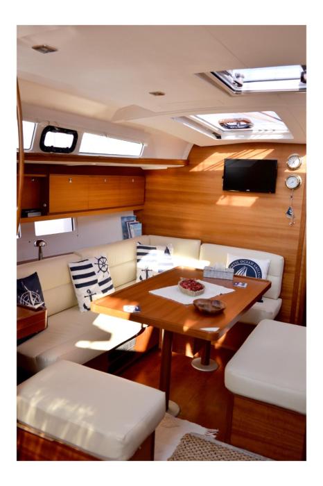 Yacht Hotel Kotor Marina