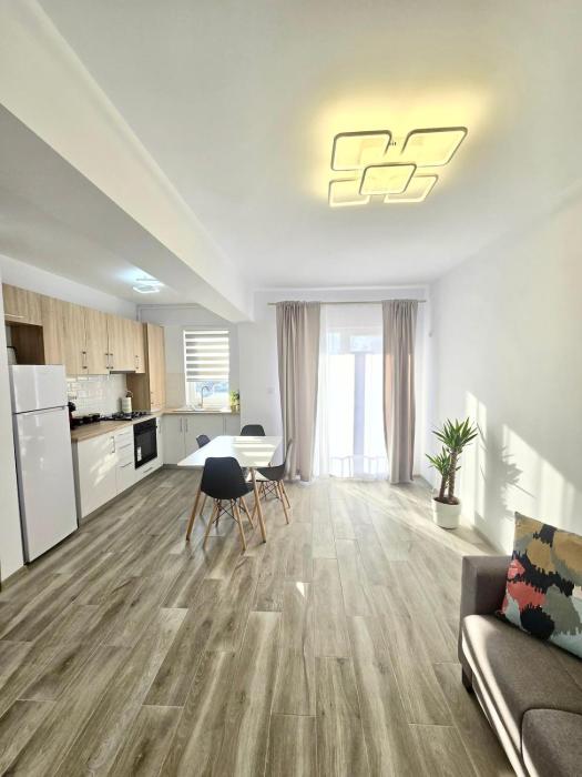 AVA Holidays 1km from the center Stylish New Apartment