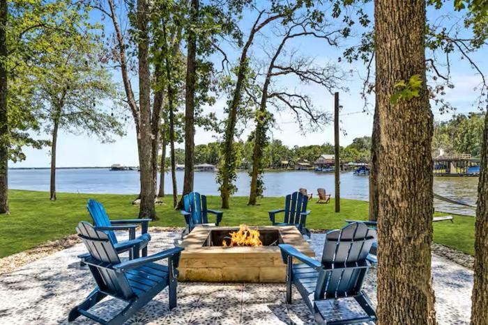 Casita on the Cove at Cedar Creek Lake