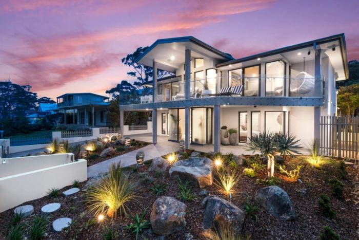 Mimosa House - 250m to Chinamans Beach in Jervis Bay!