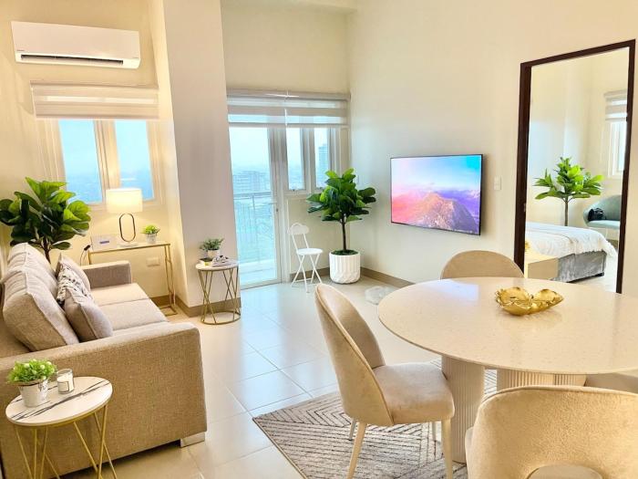 Sky home, penthouse, carpark