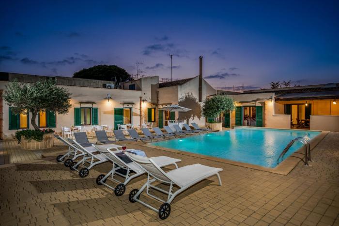 CASALE DOME 14&2, Emma Villas