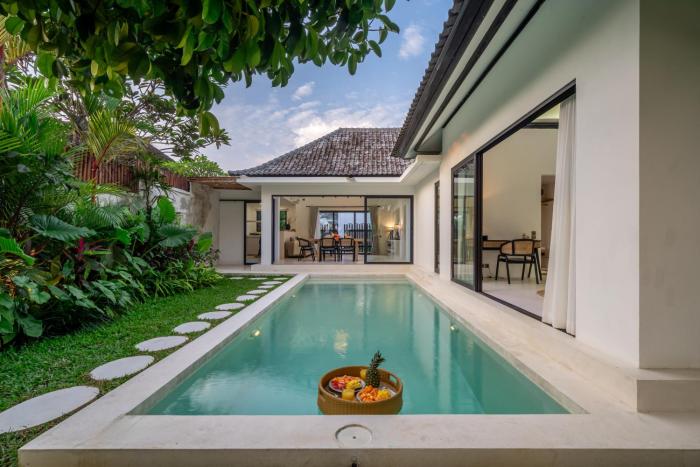 Niki - Temple Views Villa with Workspace&Garden